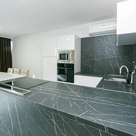 Lejlighed 15 Luxury Brela