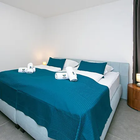 Apartment 15 Luxury Brela
